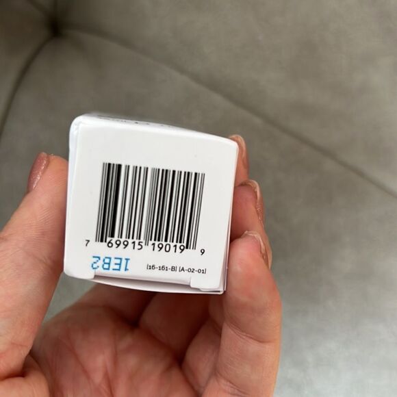 NIB THE ORDINARY HYALURONIC ACID 2%+B5 - Picture 4 of 5